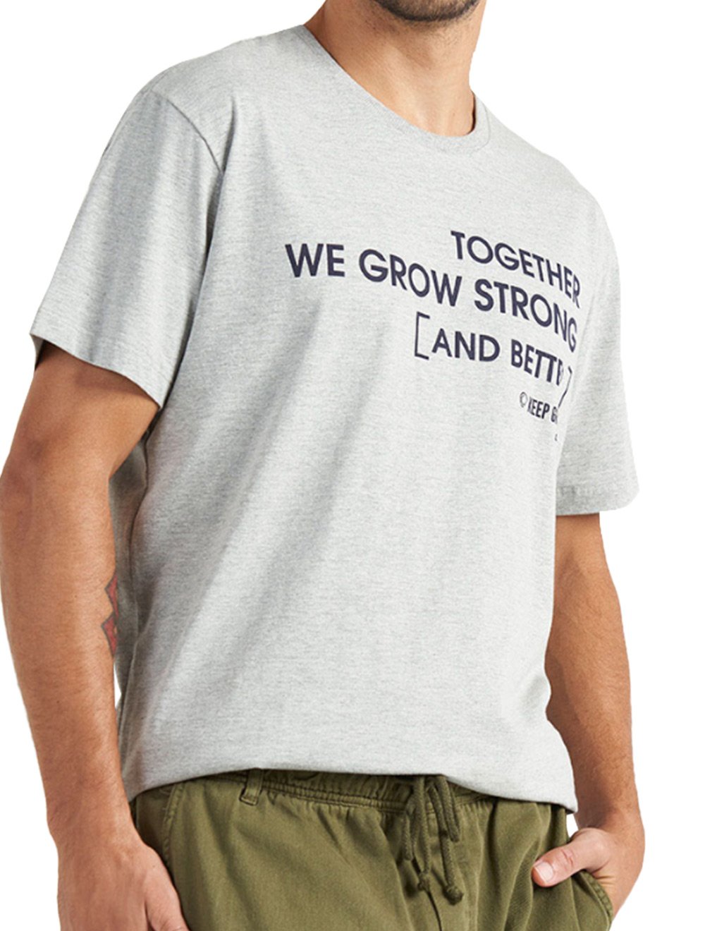 Camiseta Colcci Masculina Regular Grow Strong Cinza Mescla