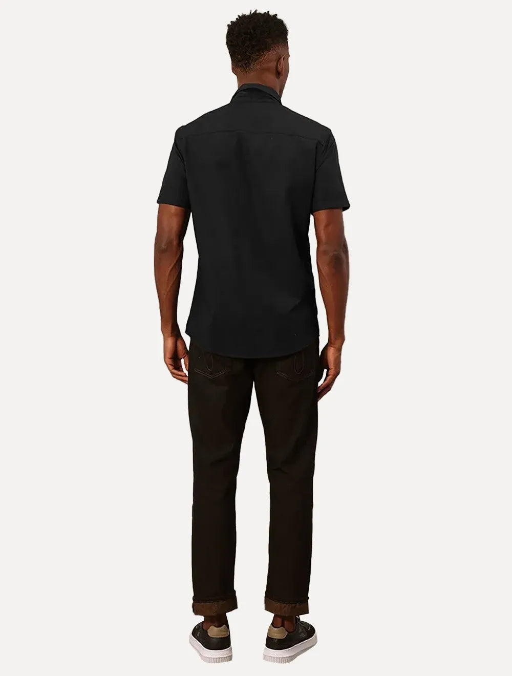 Camisa Calvin Klein Jeans Masculina Manga Curta Básica Light CK Logo Peito Preto