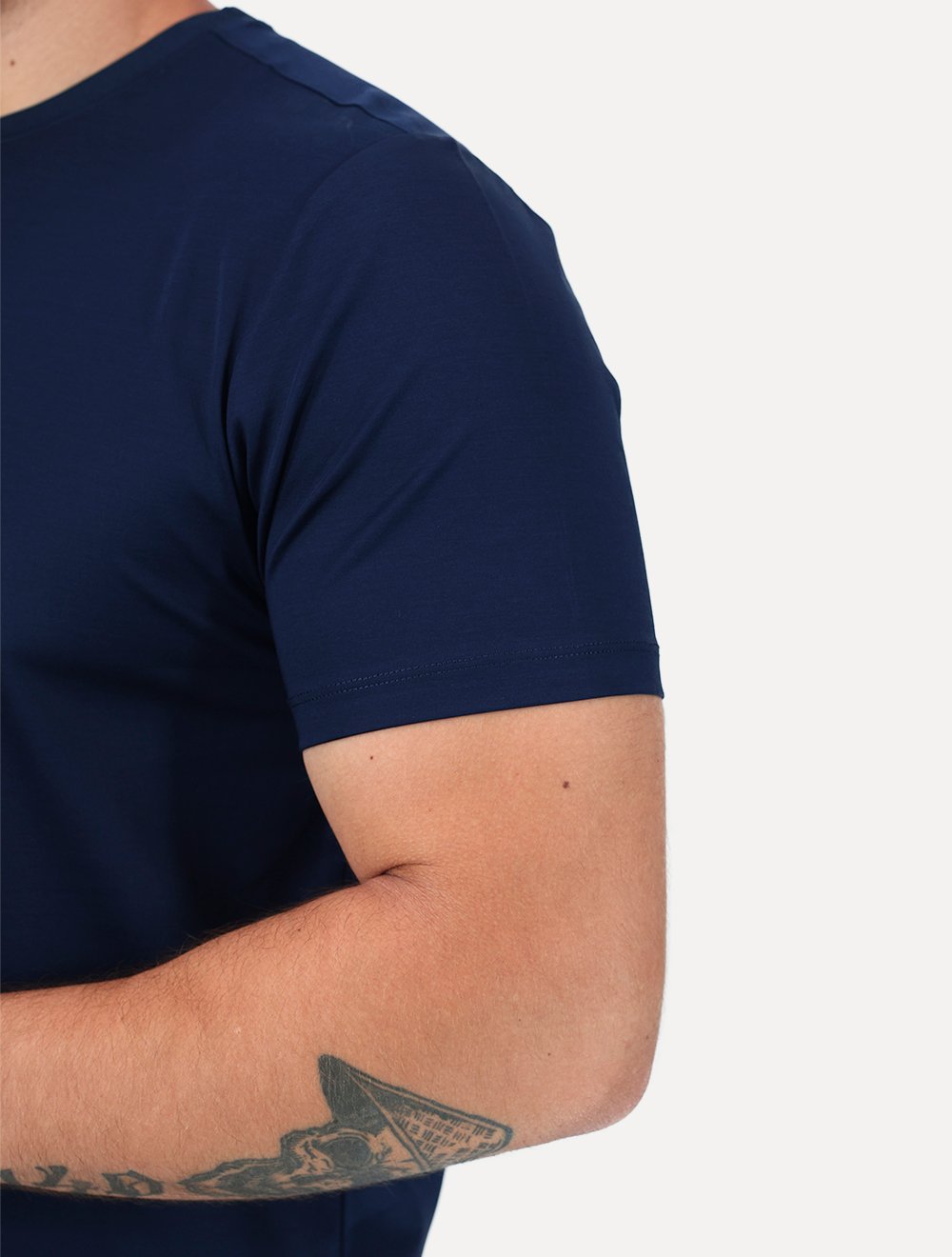 Camiseta Aramis Masculina Mercerizedo Interlock Azul Marinho