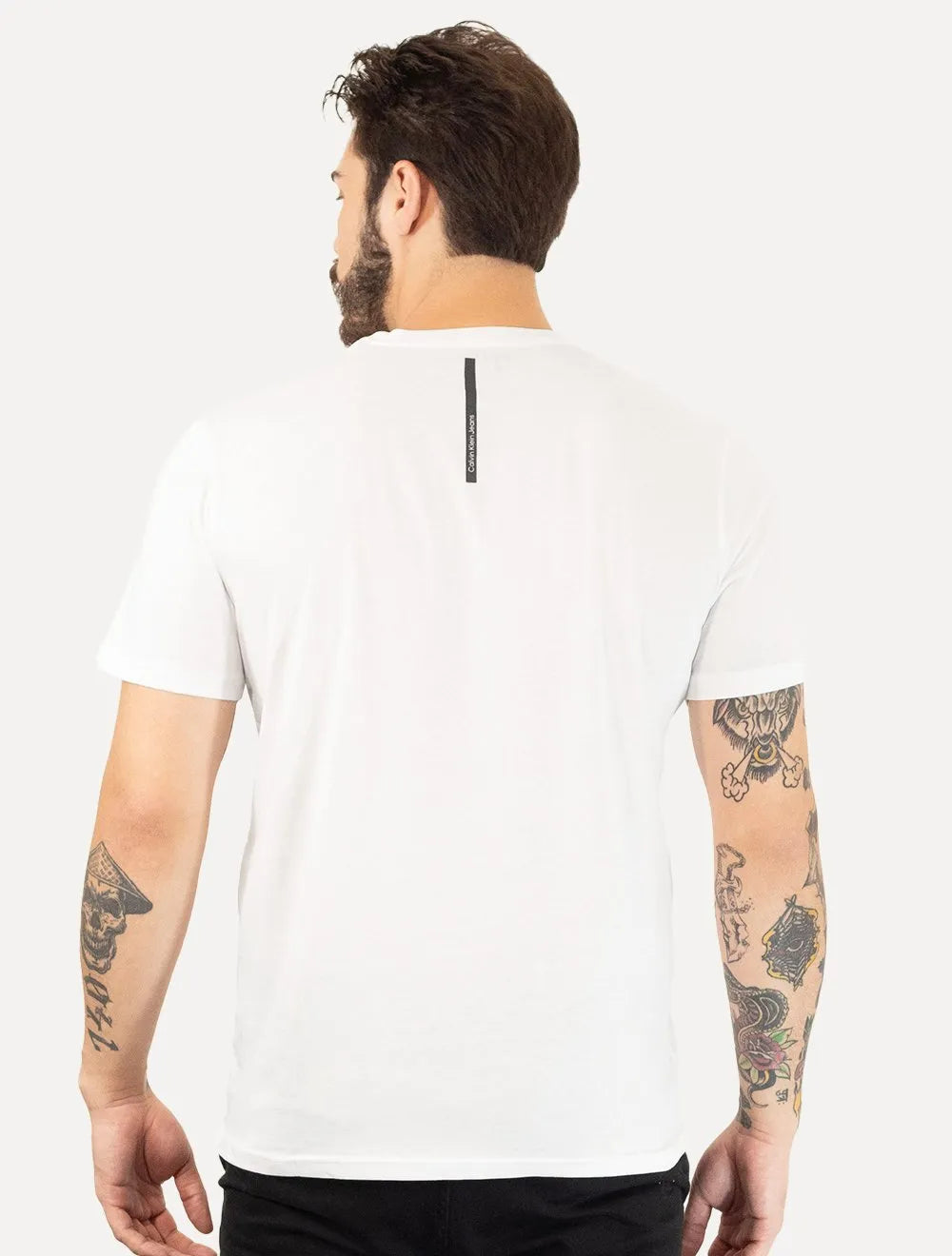 Camiseta Calvin Klein Jeans Masculina CKJ Bordado Peito Branca