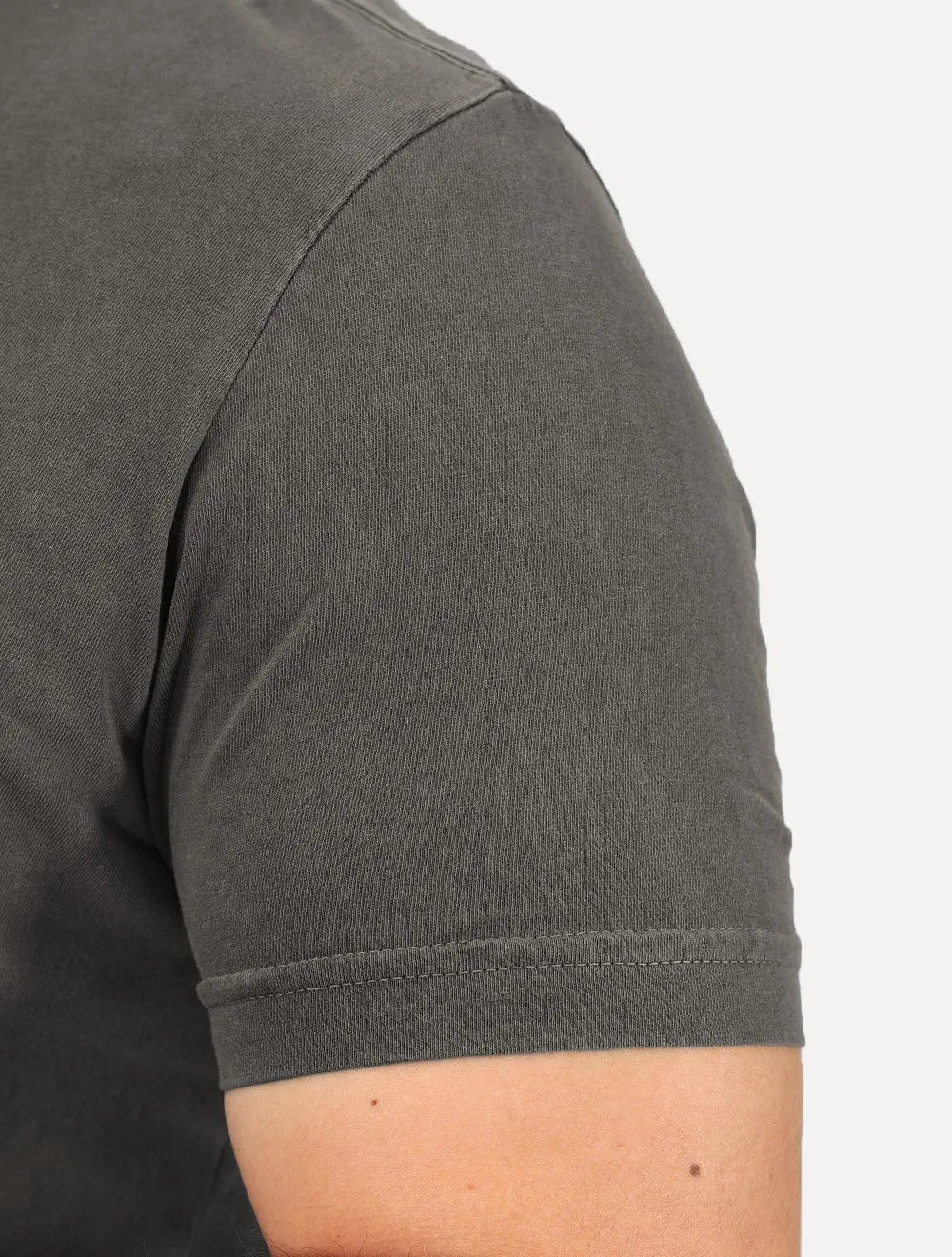 Camiseta King & Joe Masculina Signature Circle Estonada Light Peito Cinza