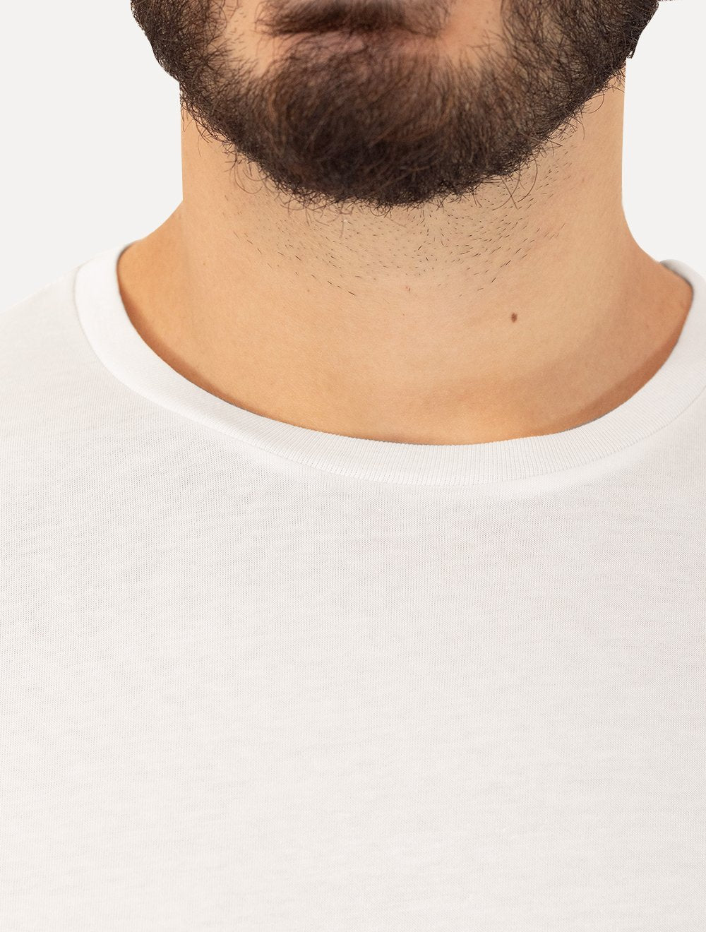 Camiseta Calvin Klein Jeans Masculina CKJ Bordado Peito Branca