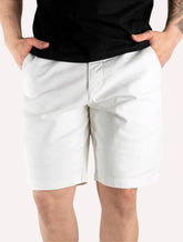 Bermuda Reserva Masculina de Sarja Casual Iron Off-White