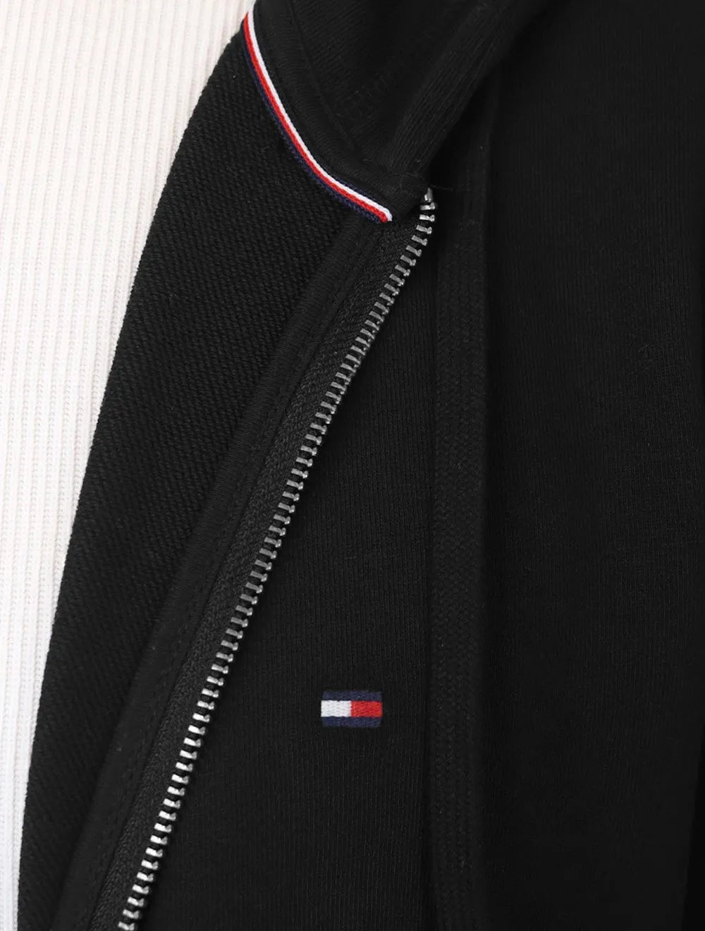Moletom Tommy Hilfiger Masculino Flag Logo Zip-Through Hoody Preta