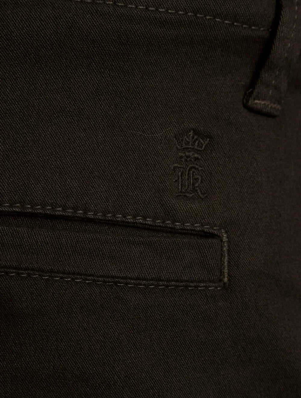 Calça Sergio K Masculina Chino Sarja Elastano Cáqui Médio