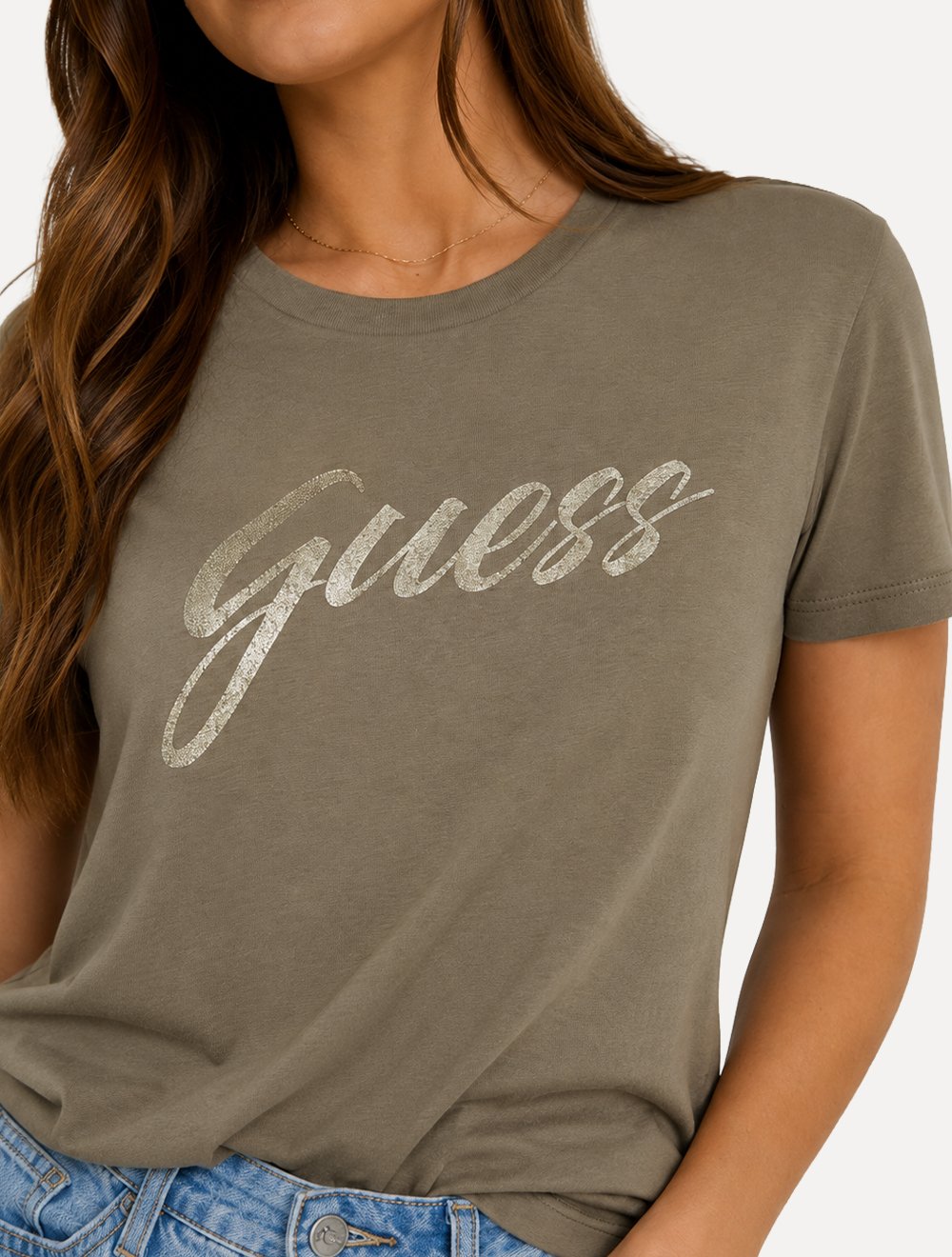 Camiseta Guess Feminina Signature Bright Logo Marrom Claro
