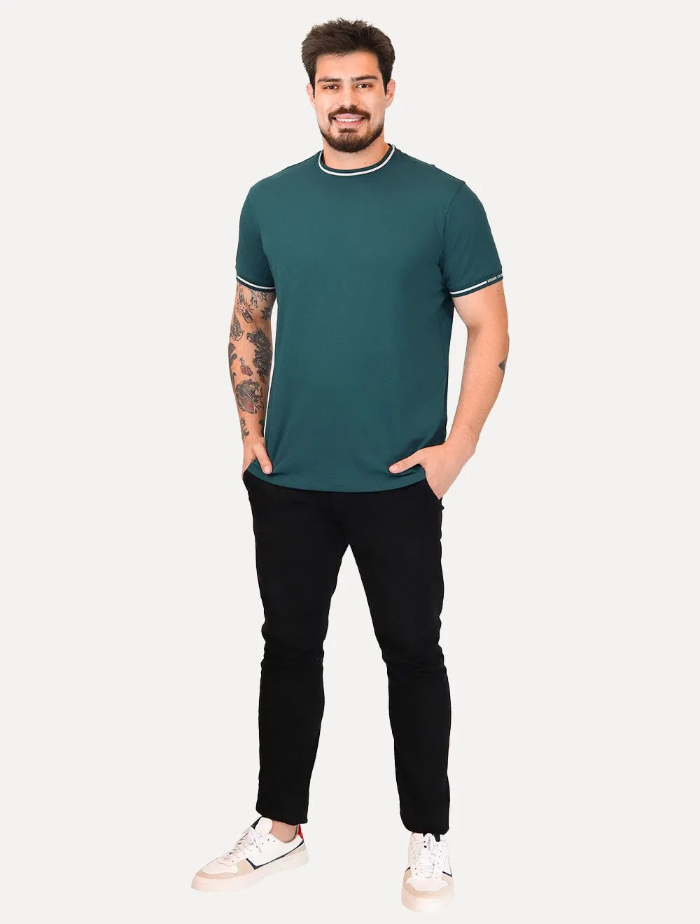 Camiseta Armani Exchange Masculina Regular Fit Manga Verde Floresta