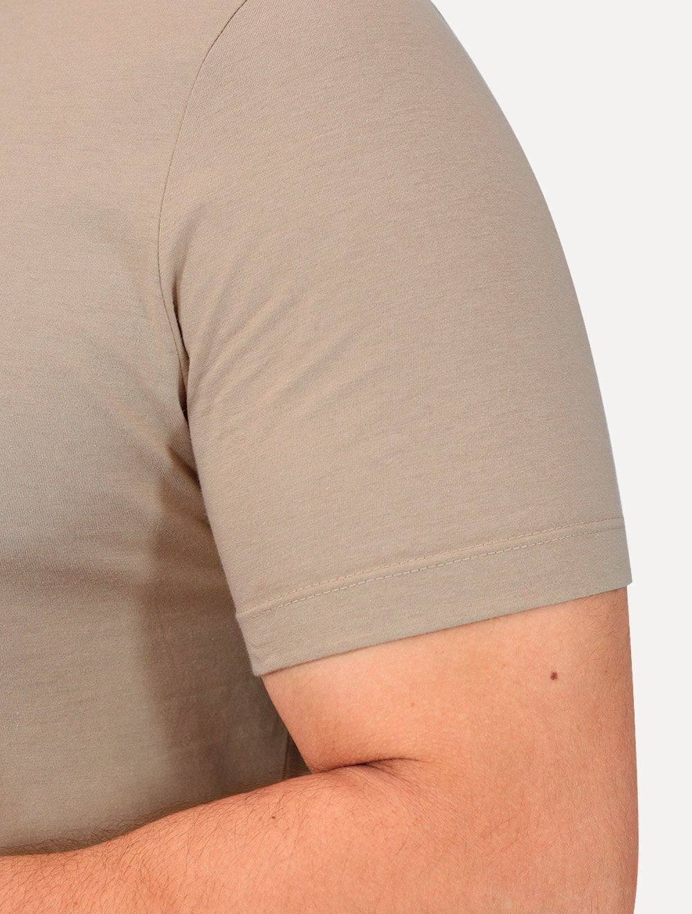 Camiseta Individual Masculina Comfort Pima Soft Touch Logo Marrom Médio
