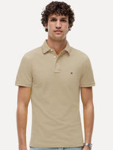 Polo Tommy Hilfiger Masculina Slim Piquet 1985 Cáqui Claro