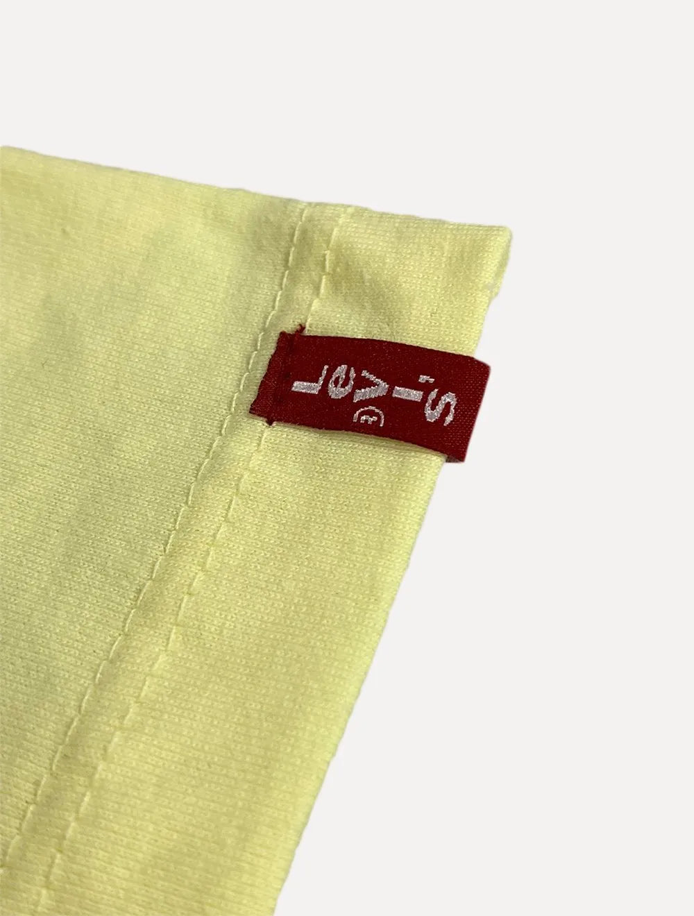 Camiseta Levis Masculina Slim Tab Lisa Amarelo Claro