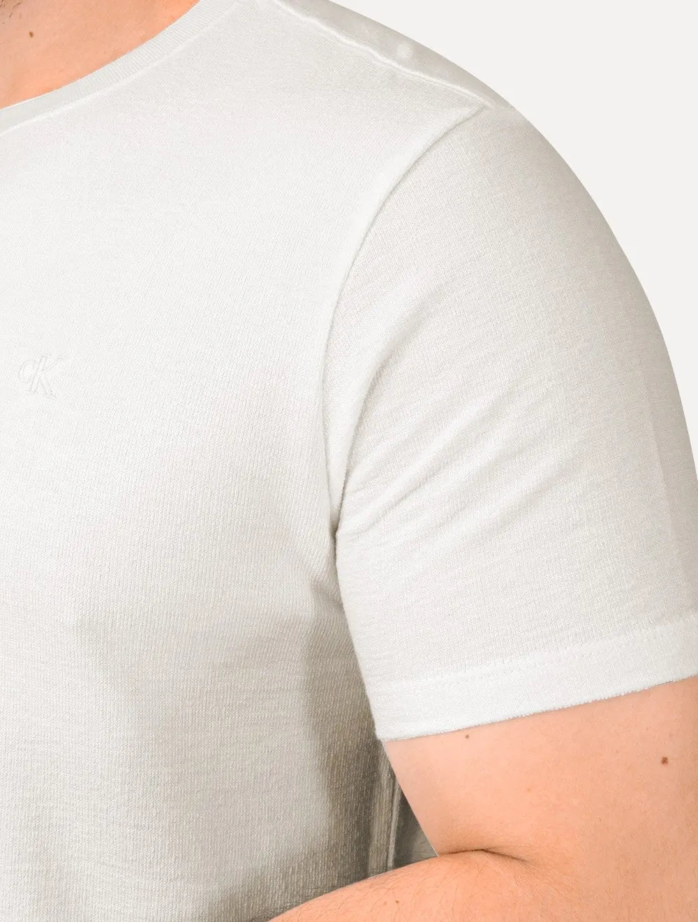 Camiseta Calvin Klein Jeans Masculina Soft CK Logo Off-White
