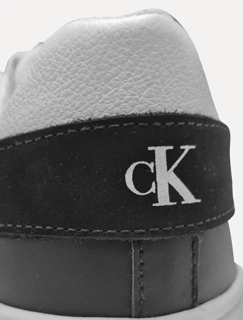 Tênis Calvin Klein Jeans Masculino Baixo Palito Layers Bicolor Branco/ Preto