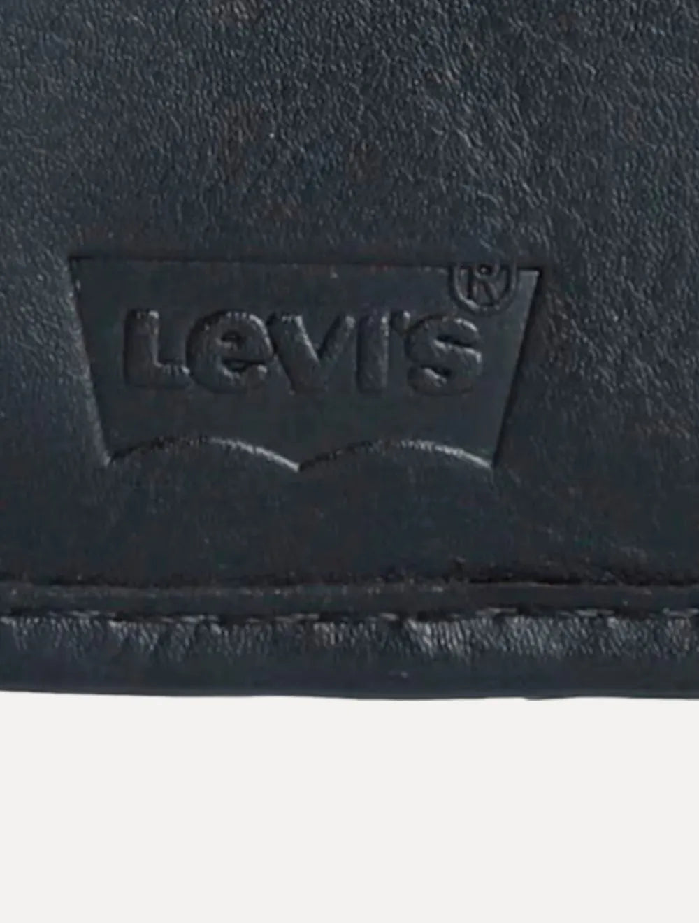 Carteira Levis Masculina Couro Vertical Slim Trifold Preta