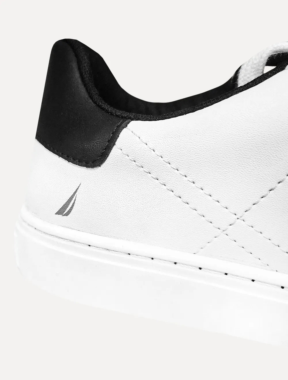 Tênis Nautica Masculino SL Couro Preto/Branco