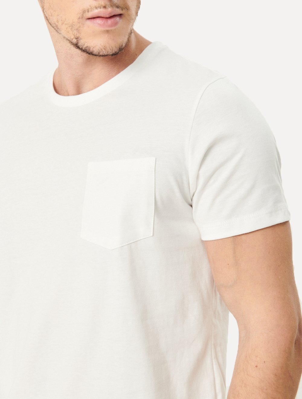 Camiseta King & Joe Masculina Slim Eco Crewneck Pocket Off-White