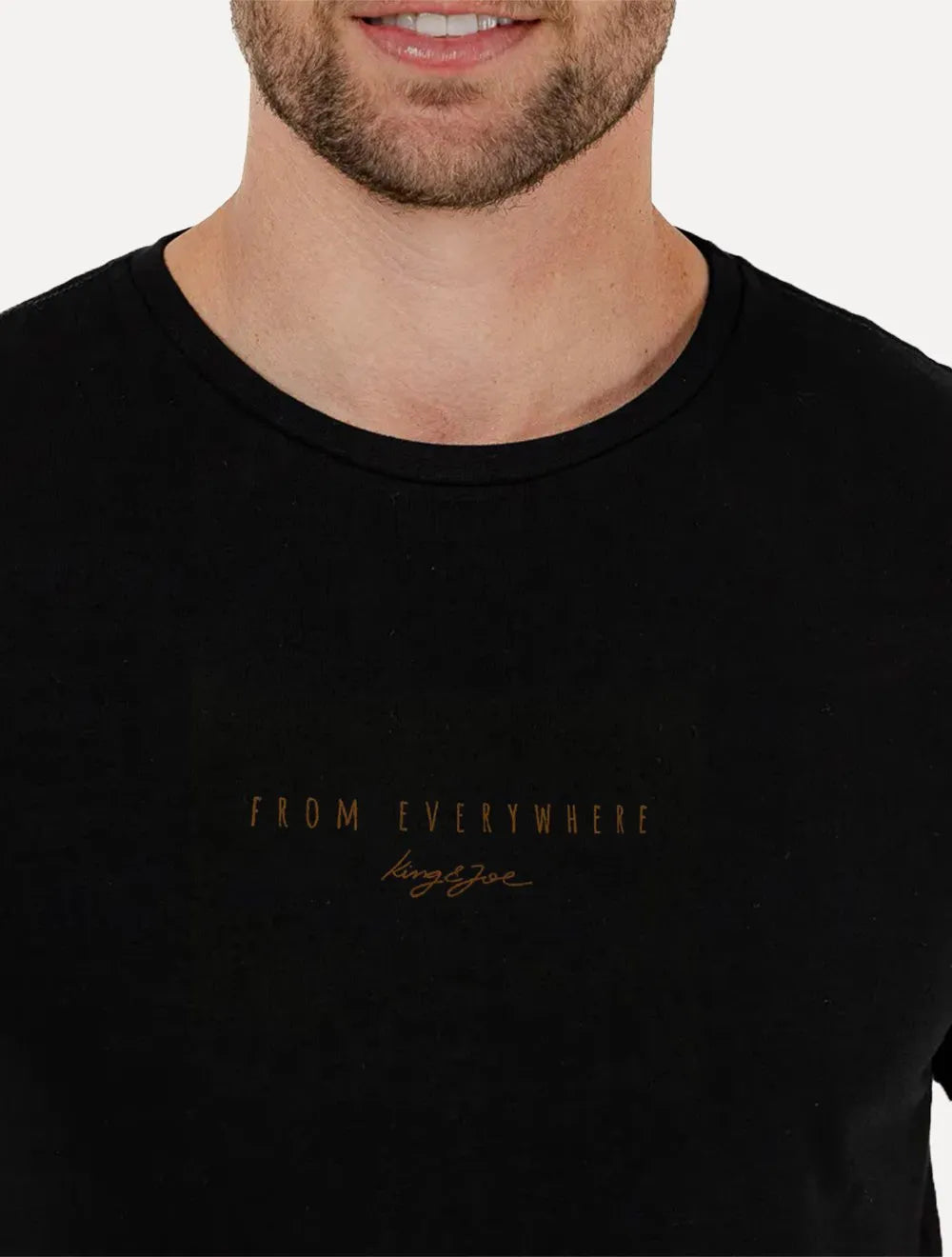 Camiseta King & Joe Masculina Slim Respira Preta