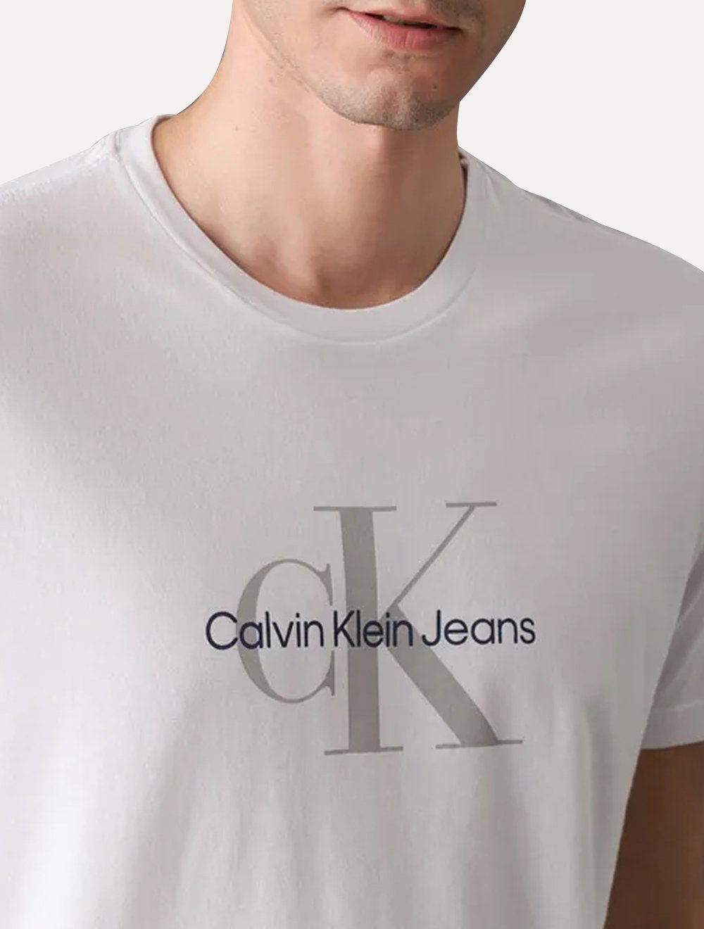 Camiseta Calvin Klein Jeans Masculina New Re Issue Frontal Logo Branca