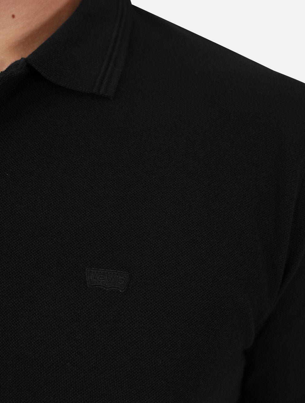 Polo Levis Housemark Standard Mono Logo Preta