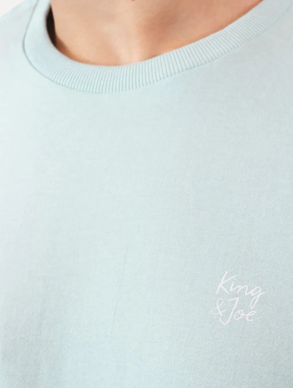 Camiseta King & Joe Masculina Basic Script Peito Azul Claro