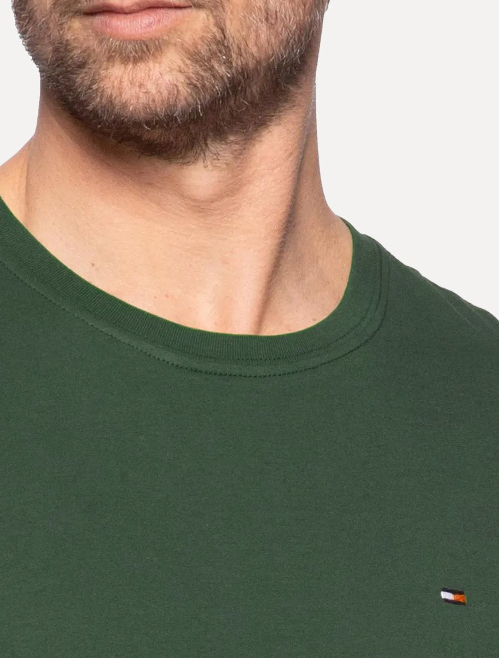 Camiseta Tommy Hilfiger Masculina Essential Cotton Verde Escuro