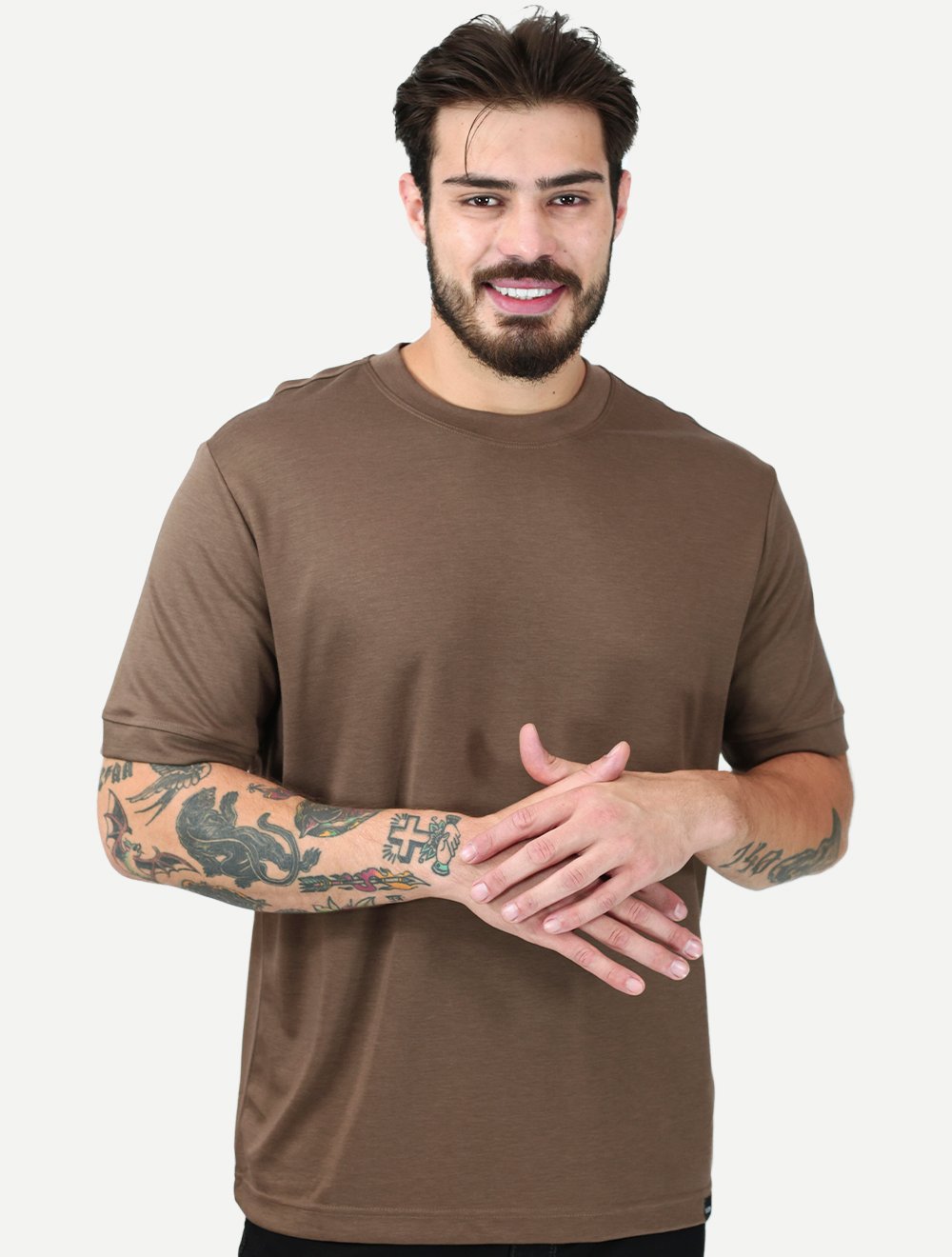Camiseta Dixen Over Recorte Estruturado na Manga Marrom