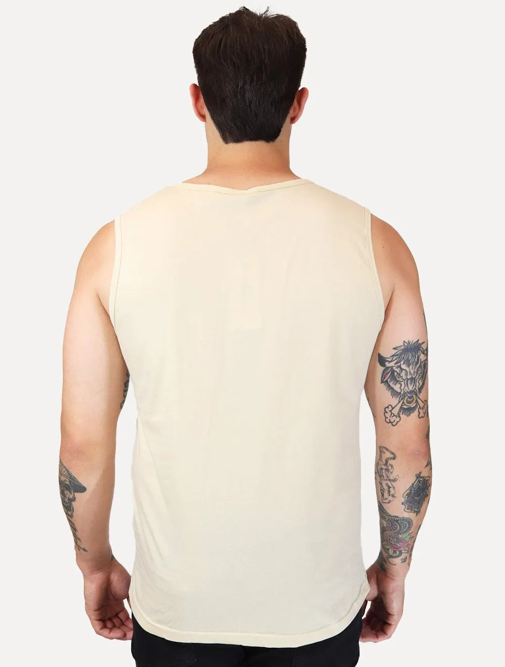 Regata King & Joe Masculina Logomania Circle Script Peito Areia