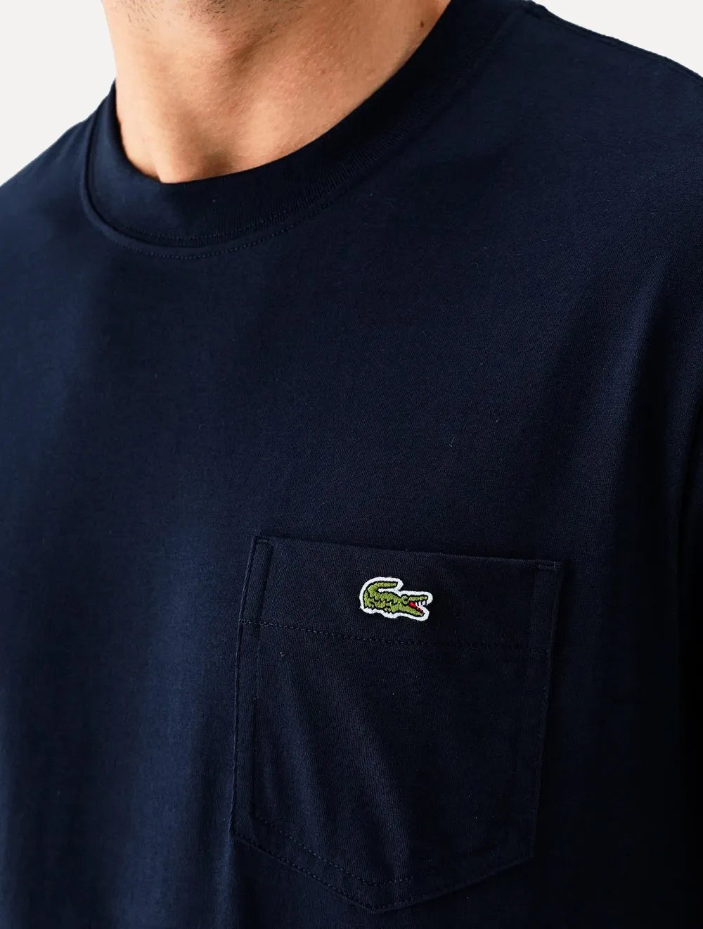 Camiseta Lacoste Masculina Classic Fit Pocket Azul Marinho