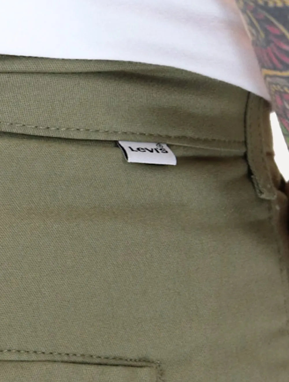 Bermuda Levis Masculina Sarja Chino Straight Verde Militar