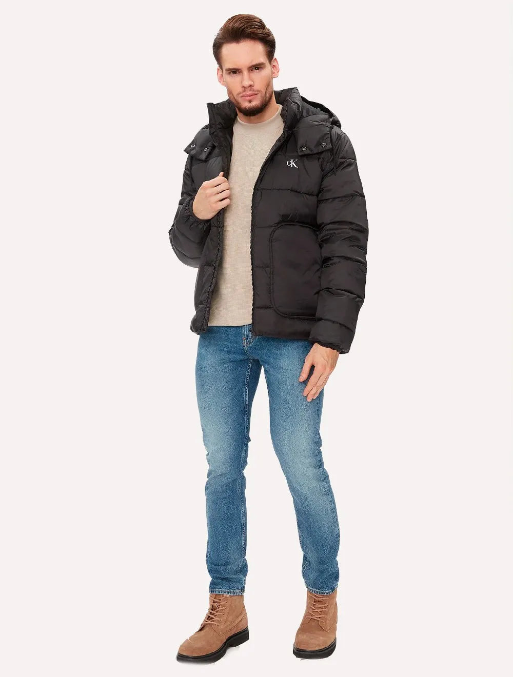 Jaqueta Calvin Klein Jeans Hooded Essential Puffer CK Preta