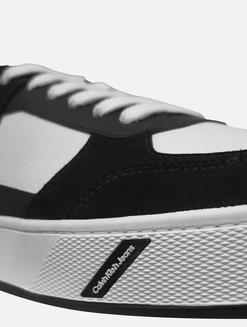 Tênis Calvin Klein Jeans Masculino Baixo Palito Layers Bicolor Branco/ Preto