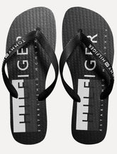 Chinelo Tommy Hilfiger Silk Flag Black & White Logo Beach Rubber Preto