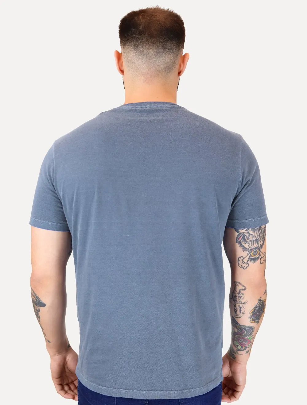 Camiseta Guess Masculina Rubber Est.1981 Stoned Azul Escuro