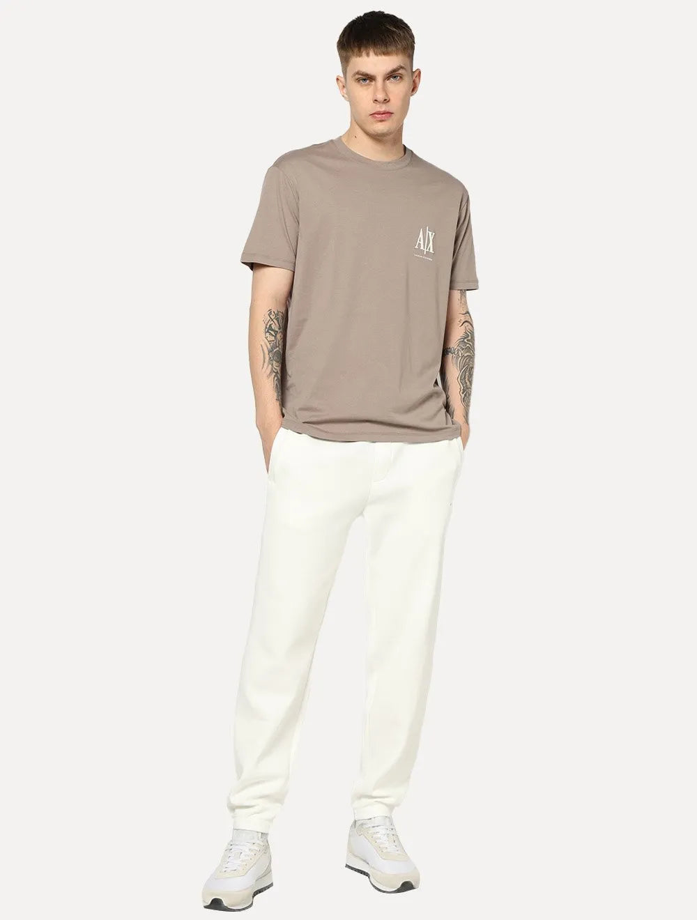 Camiseta Armani Exchange Masculina Embroidery AX Light Logo Caqui