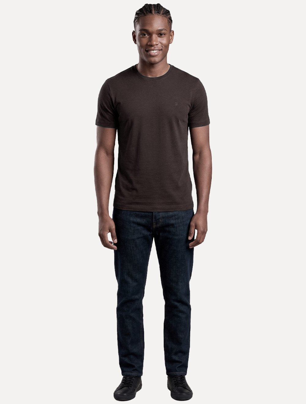 Camiseta Individual Masculina Slim Pima Soft Touch Logo Marrom Escuro