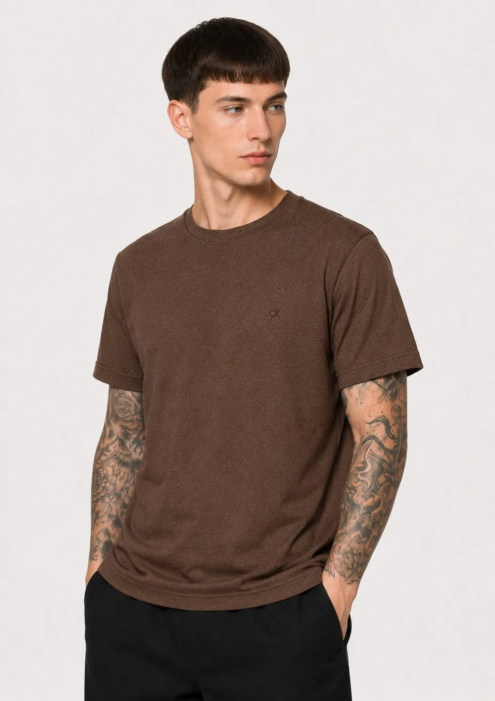 Camiseta Calvin Klein Masculina Meia Malha Basica CK Marrom