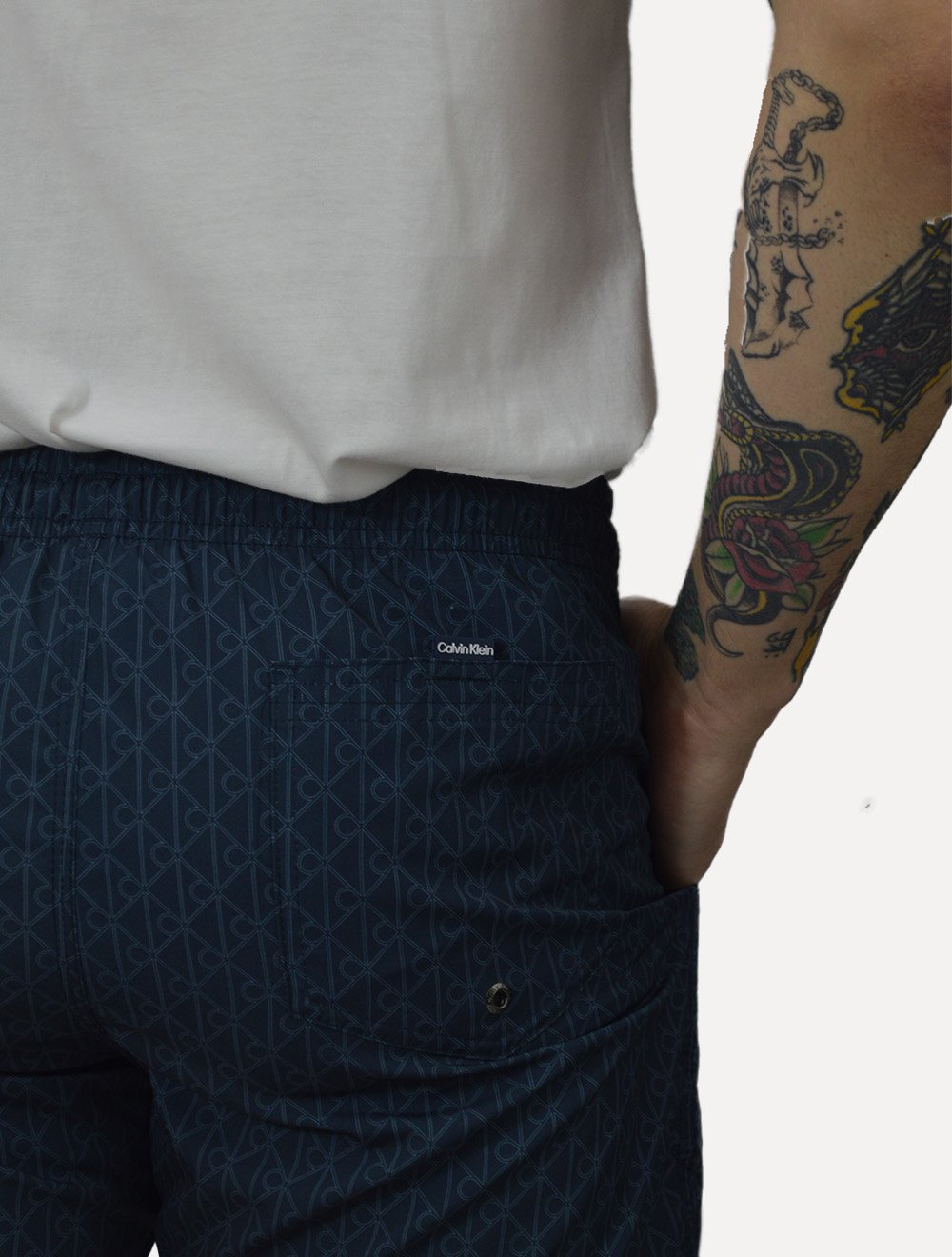 Short Calvin Klein Swimwear Logo AOP Azul Marinho