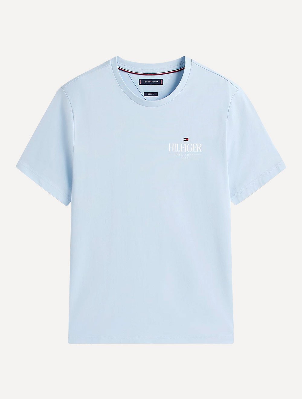 Camiseta Tommy Hilfiger Masculina Stack Poster Logo Azul Claro
