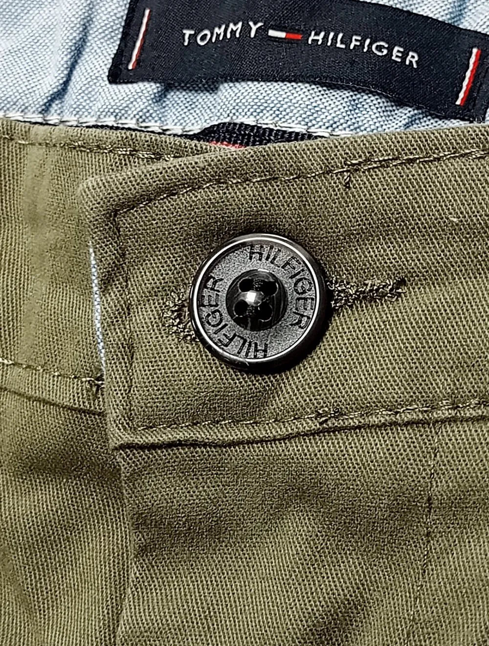 Calça Tommy Hilfiger Masculina de Sarja Brooklyn Verde Oliva