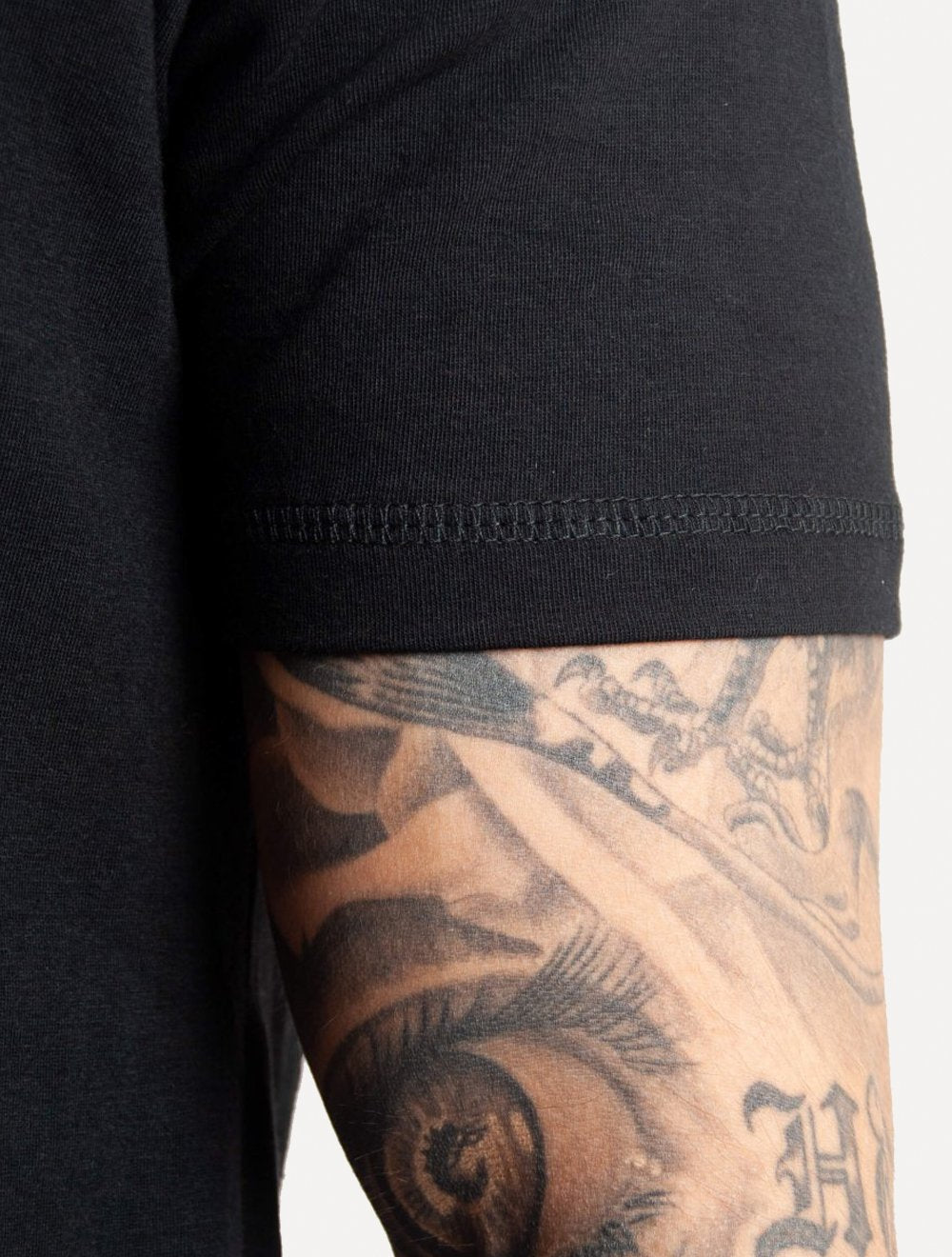 Camiseta King & Joe Masculina Slim Flex Lisa Preta