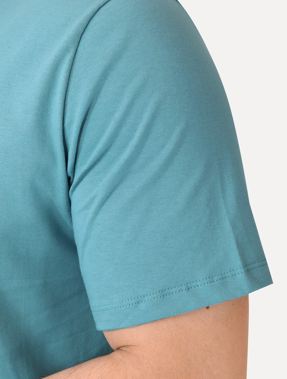 Camiseta Dudalina Masculina Essentials Modal Logo Azul Turquesa