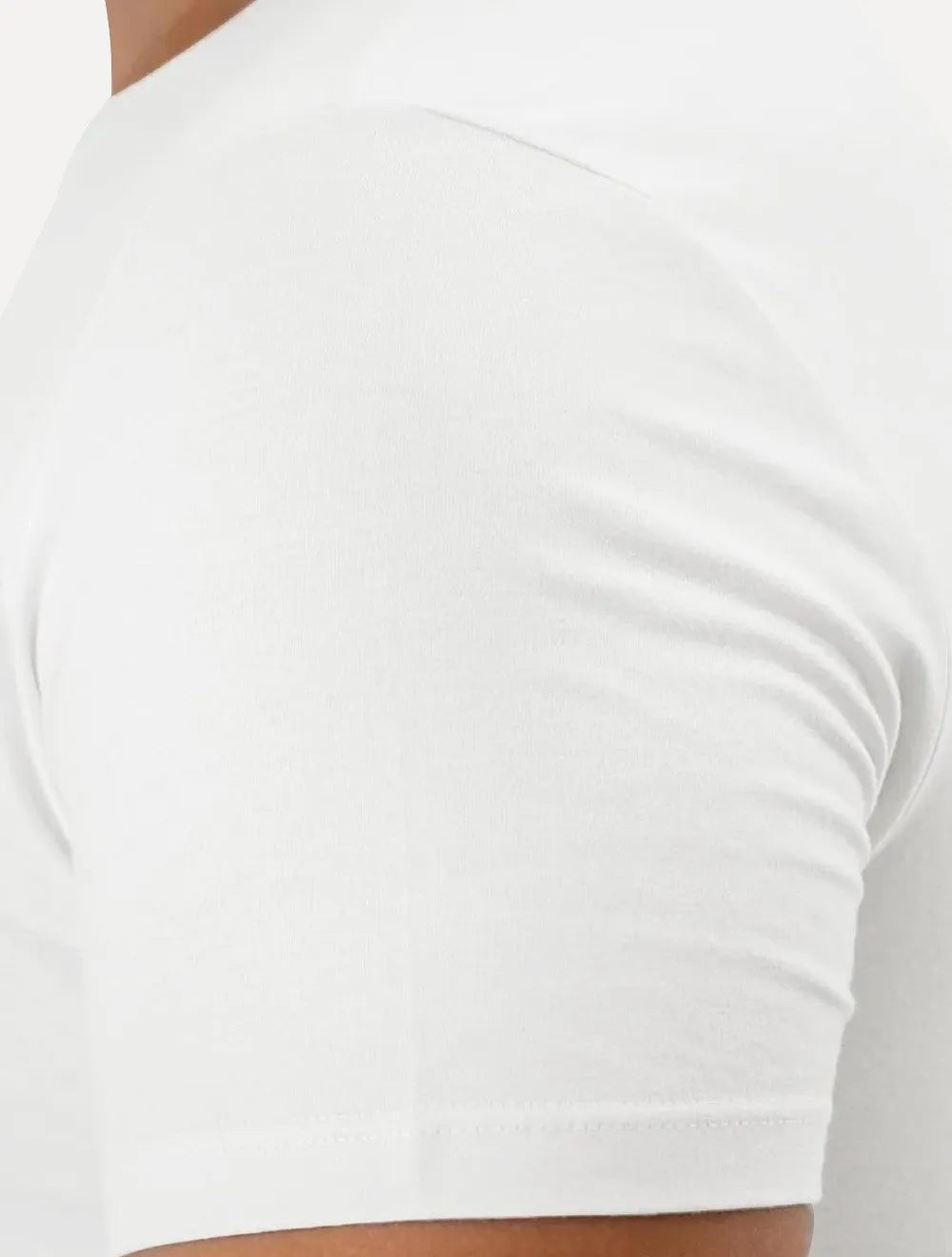 Camiseta Guess Masculina Signature Logo Triangle Branca