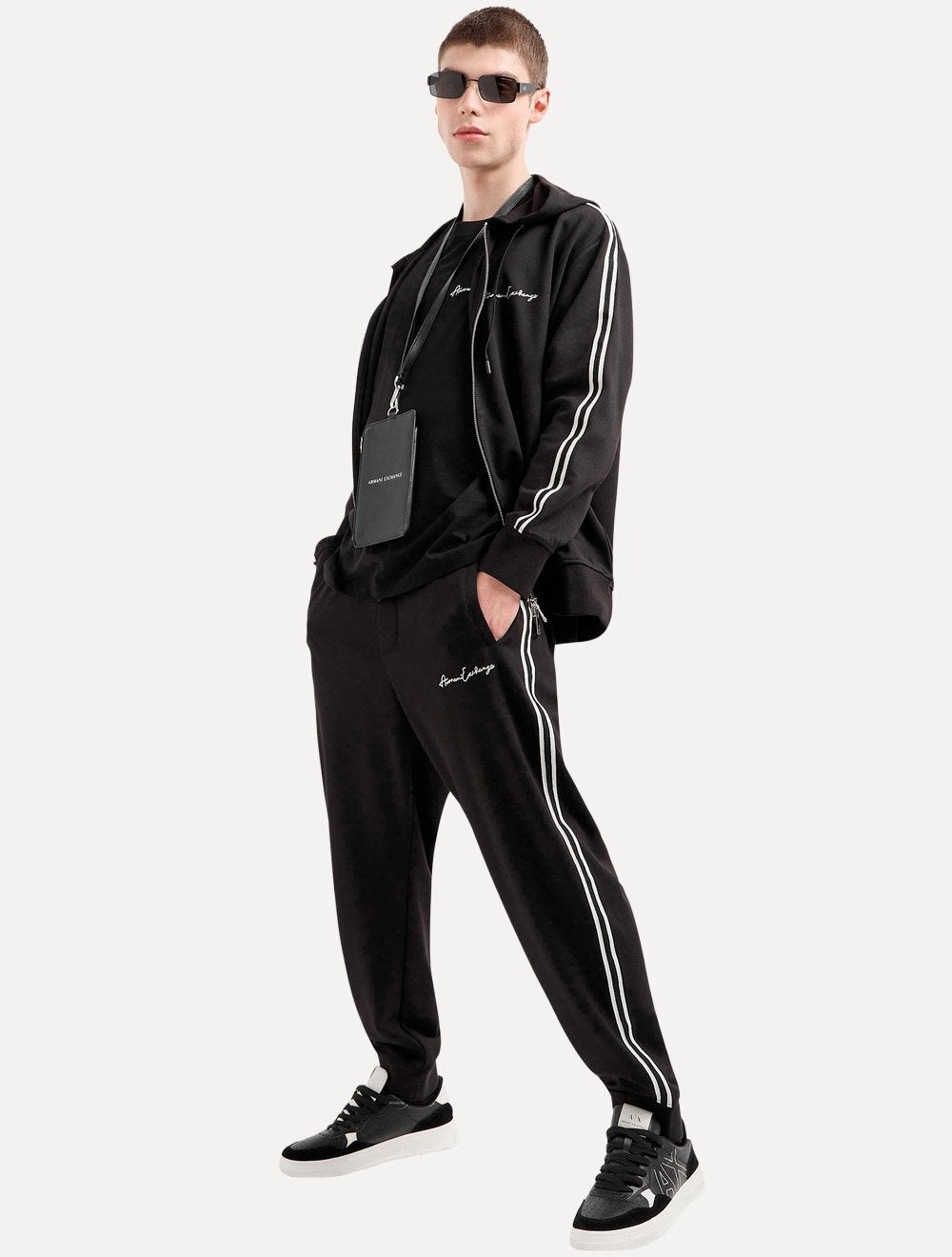 Jaqueta Armani Exchange Masculina Moletom Hoodie FullZip Signature Preto