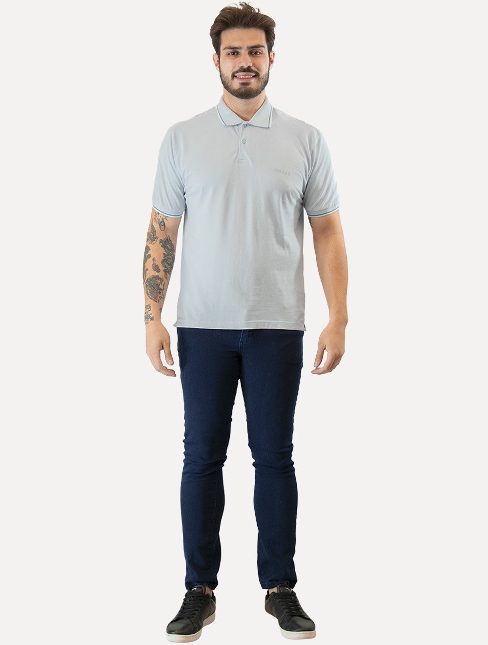 Polo Guess Masculina Piquet Frieze Logo Relief Azul Claro