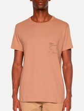 Camiseta Von der Volke Masculina Origineel Pocket Ams Goods Cáqui