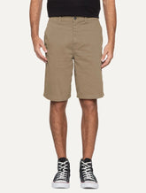 Bermuda Ellus Masculina Sarja Slim Color Twill Power Cáqui