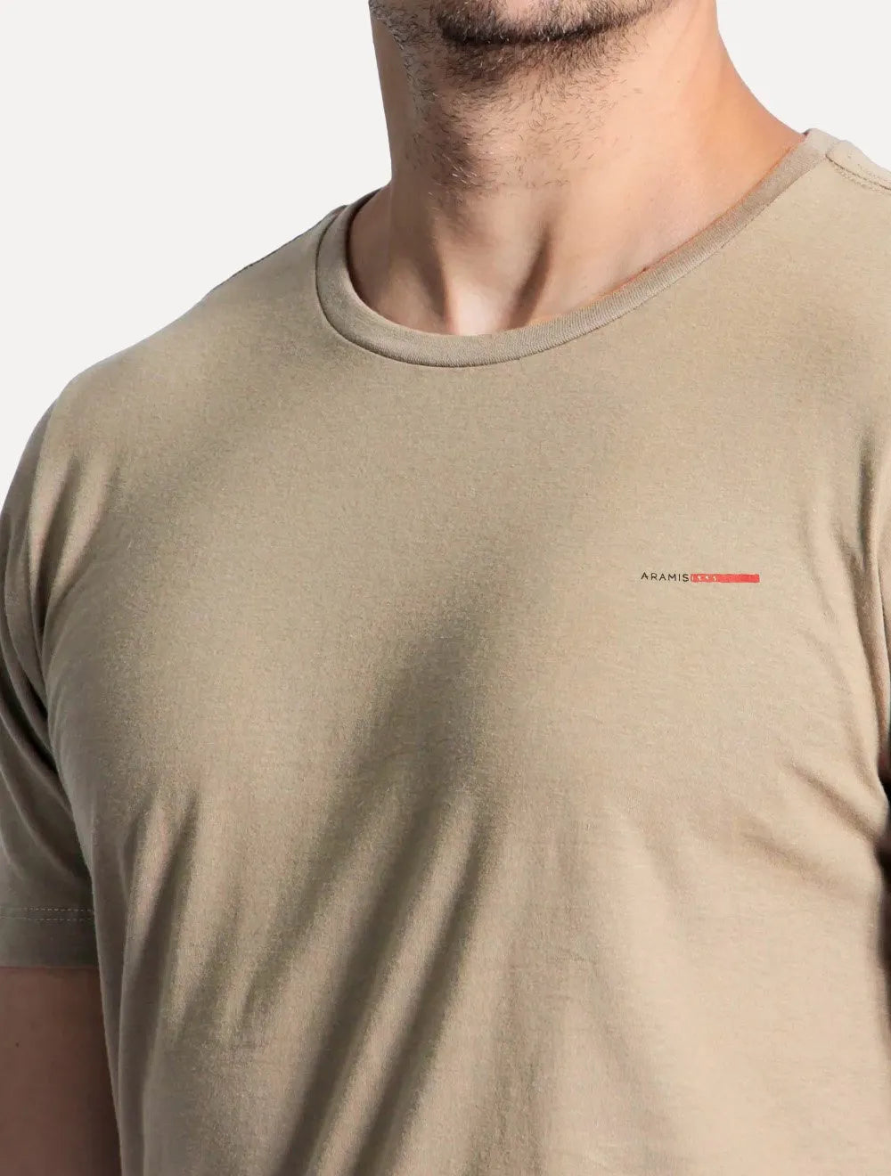 Camiseta Aramis Masculina Estampa Assinatura 1995 Peito Cáqui
