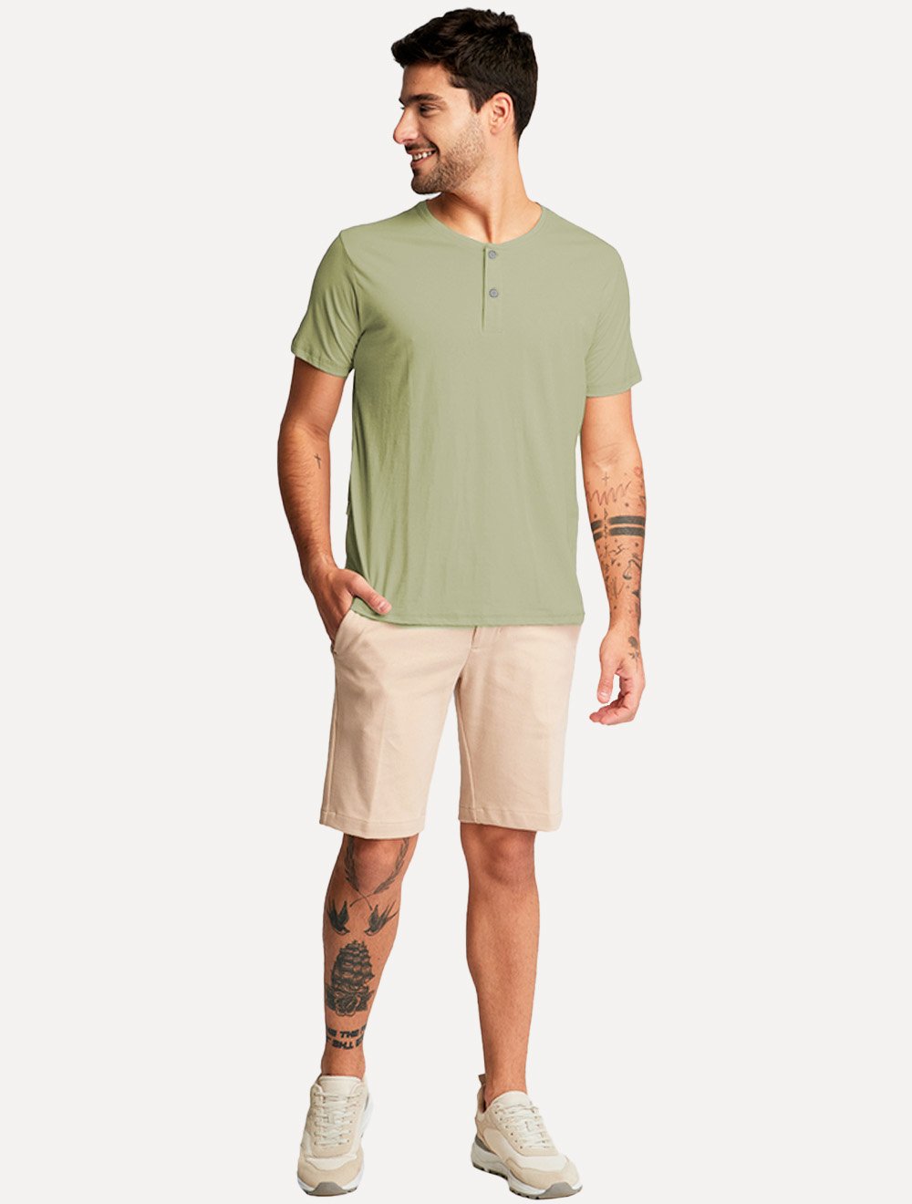 Camiseta King & Joe Masculina Botão Pima Touch Henley Verde Oliva