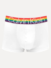 Cueca Calvin Klein Low Rise Trunk Cotton CK Cós Pride Branca