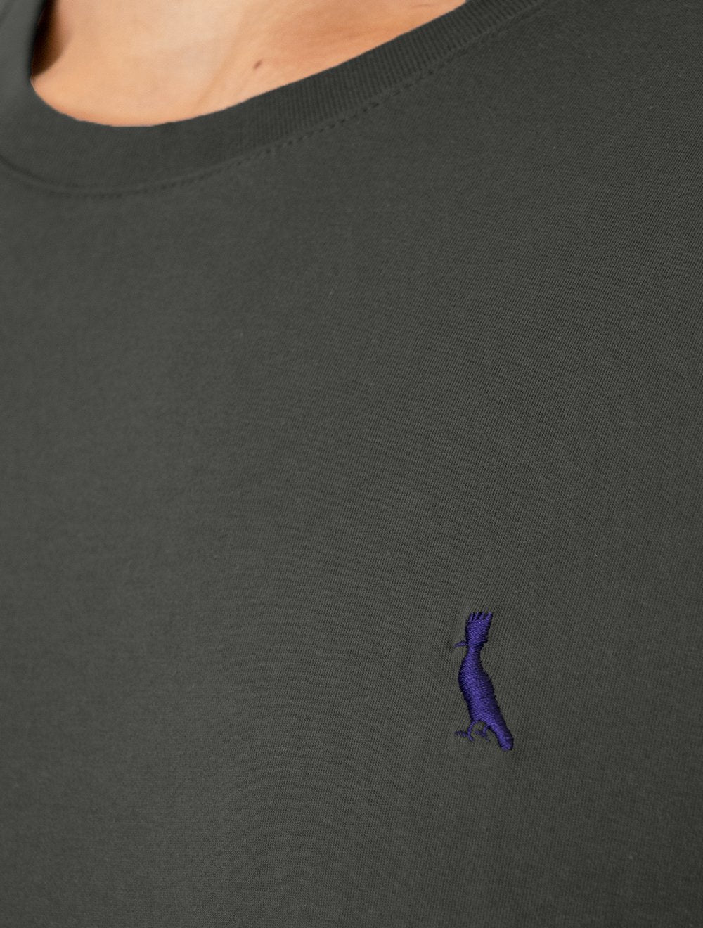 Camiseta Reserva Masculina Basic Navy Woodpecker Grafite