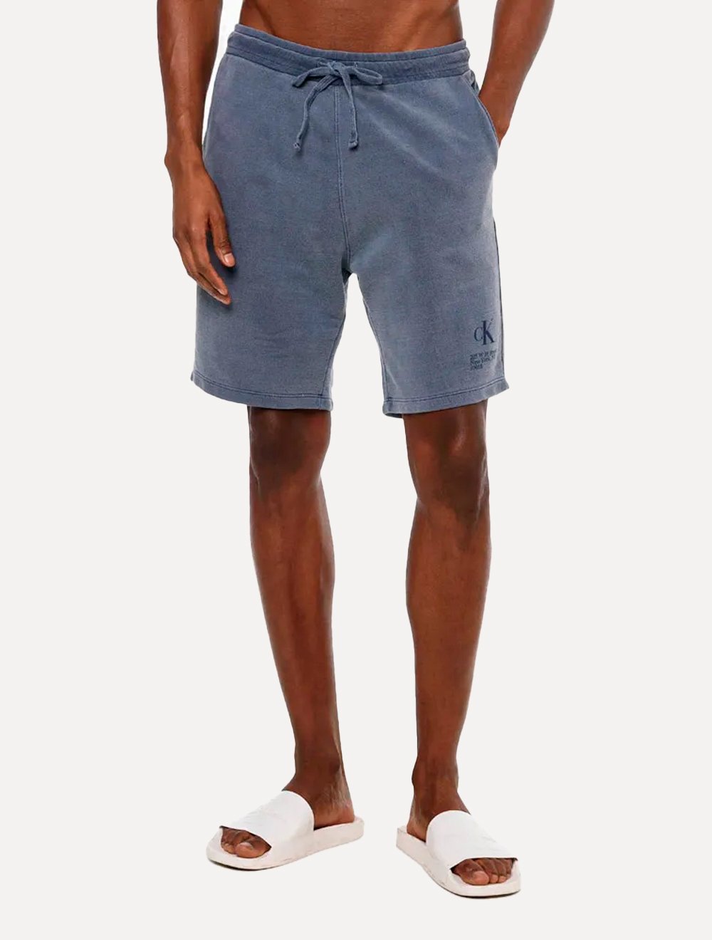 Bermuda Calvin Klein Jeans Masculina Moletom RE Issue Address Stone Azul Médio